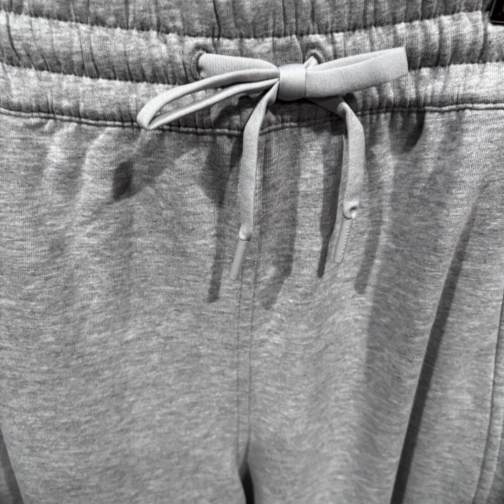 Athleta Women's Retroterry High Rise Wide Leg Cargo Pant Grey SZ: XL - Picture 5 of 16